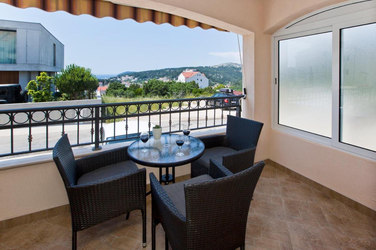 Apartment Zara Хвар Экстерьер фото